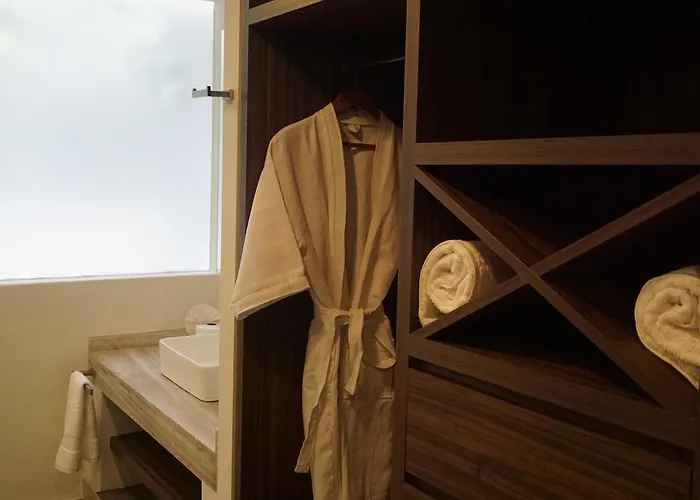 Flow Condesa - Adults Only 4*